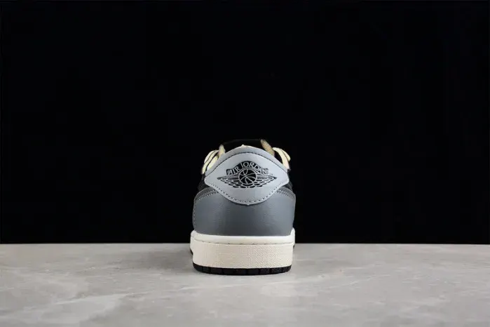 Air Jordan 1 Retro Low "Dark Smoke Grey" Dv0982-006, alternate view