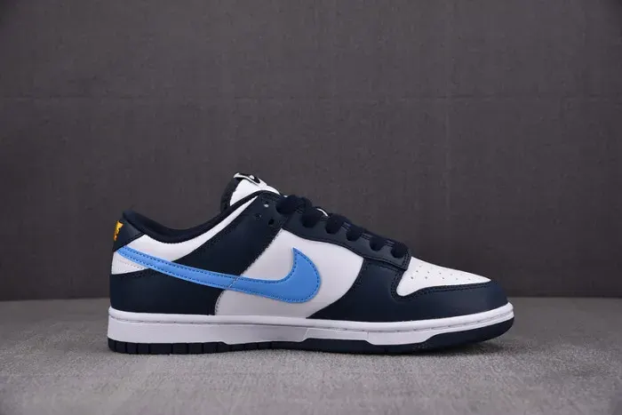 Nike Dunk Low “Midnight Navy” Fn7800-400, alternate view