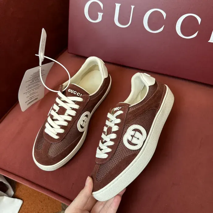 Gui Sneaker