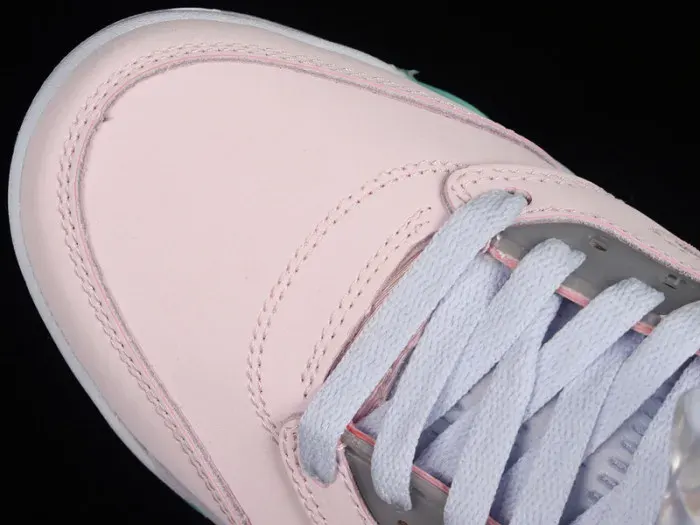Air Jordan 5 Easter 2022- Dv0562-600, alternate view