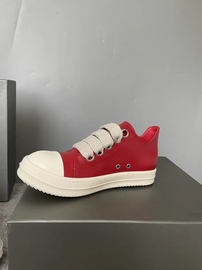 Rick Owens, alternate view