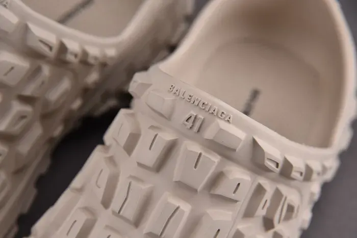 Bl Sandal, alternate view