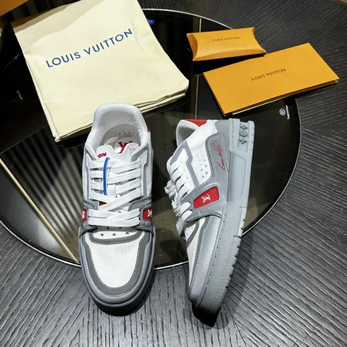 Louis Vuitton Sneaker