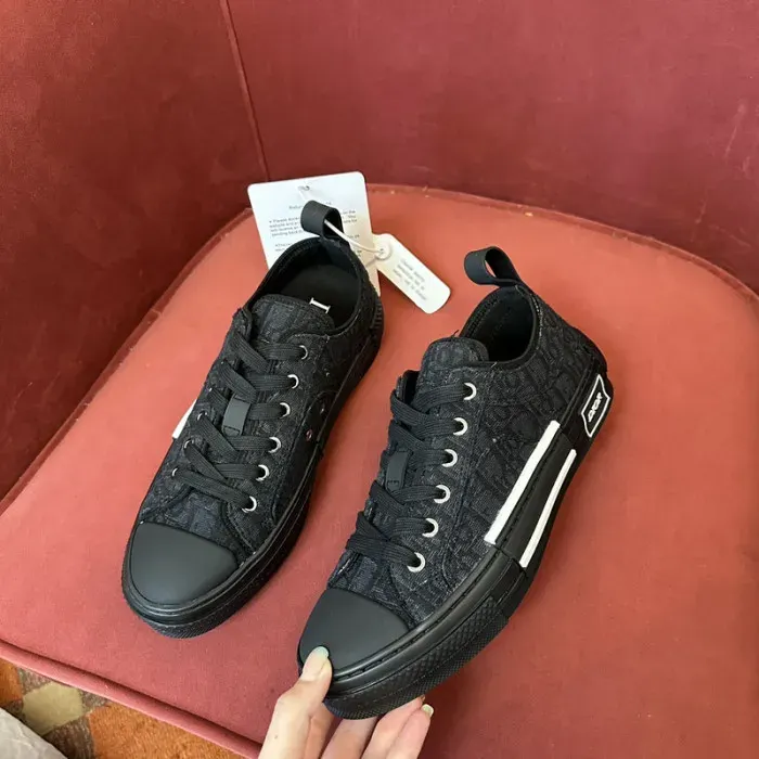 Dior Sneaker