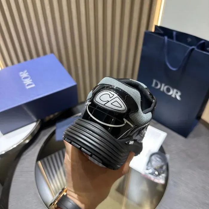 Dior Sneaker, alternate view
