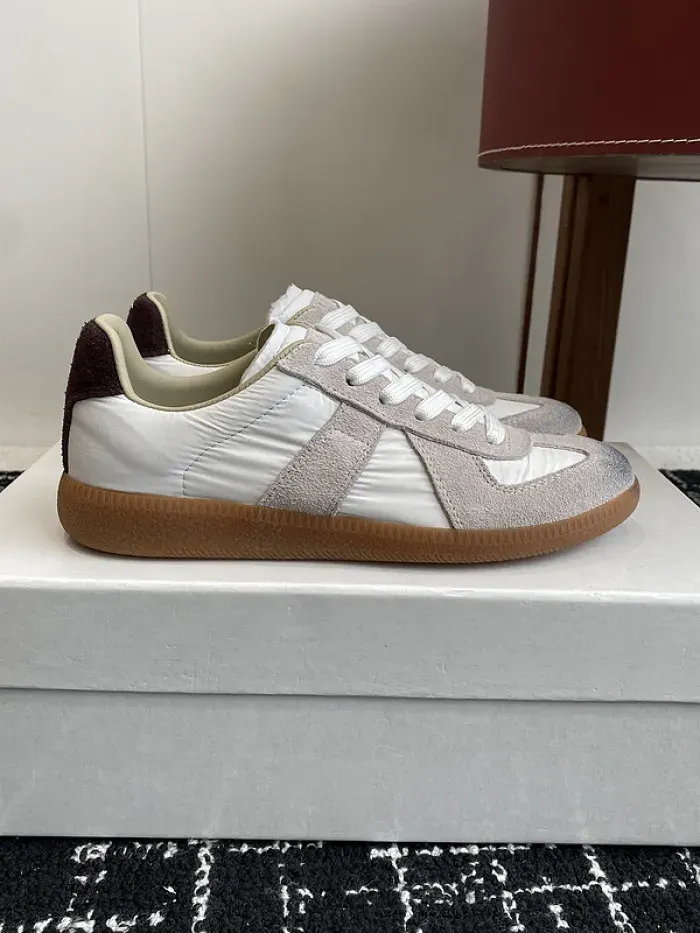 Maison Margiela Sneaker, alternate view