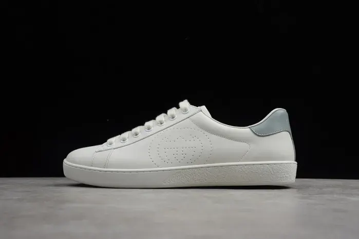 Gui Sneaker
