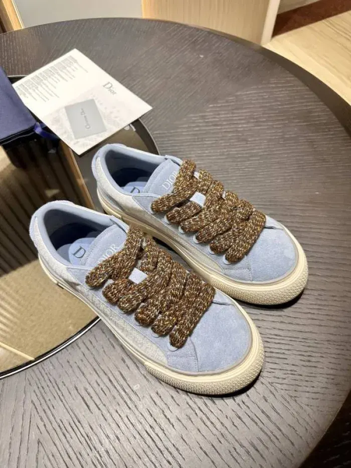 Dior Sneaker, alternate view