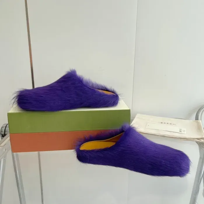 Marni Sandal, alternate view
