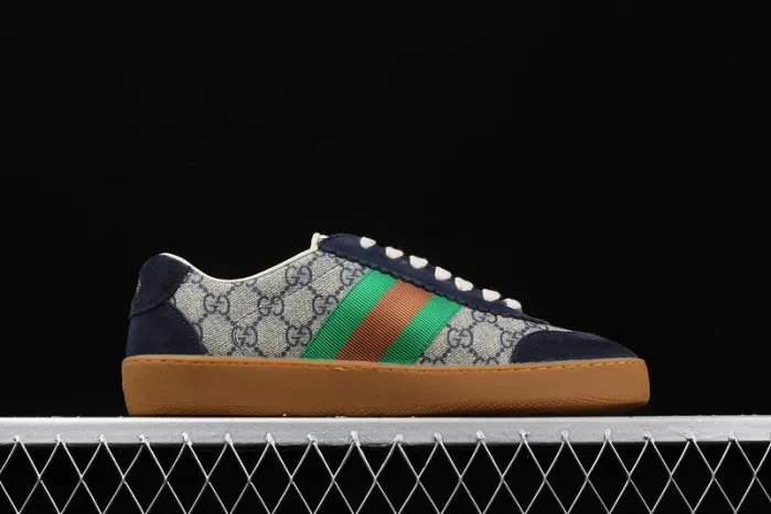 Gui Sneaker, alternate view