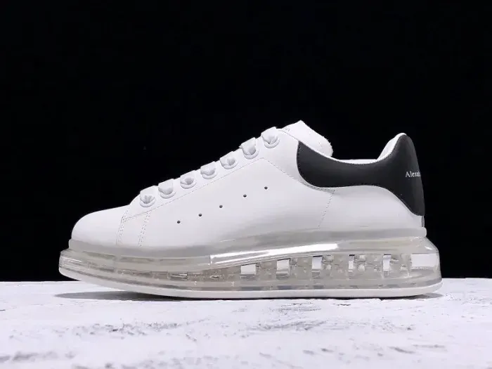Alexander McQueen Sneaker