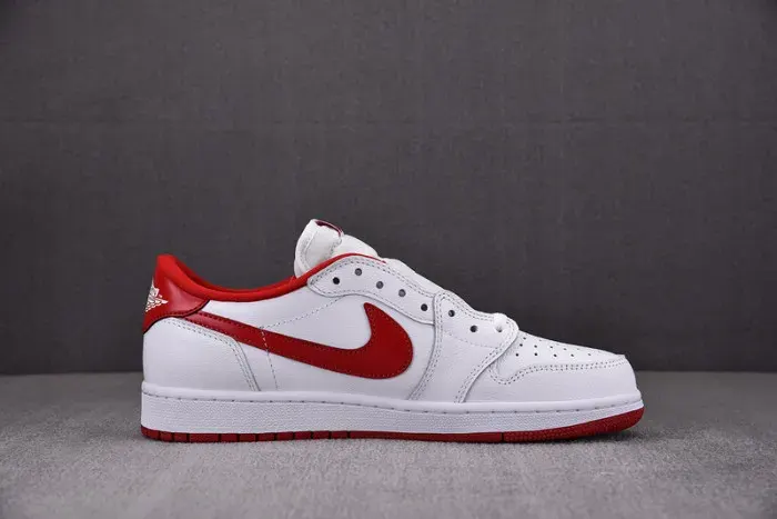 Air Jordan 1 Retro Low “White Varsity Red” 705329-101, alternate view
