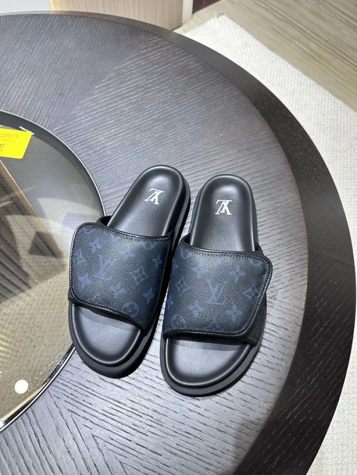 Louis Vuitton Sandal, alternate view