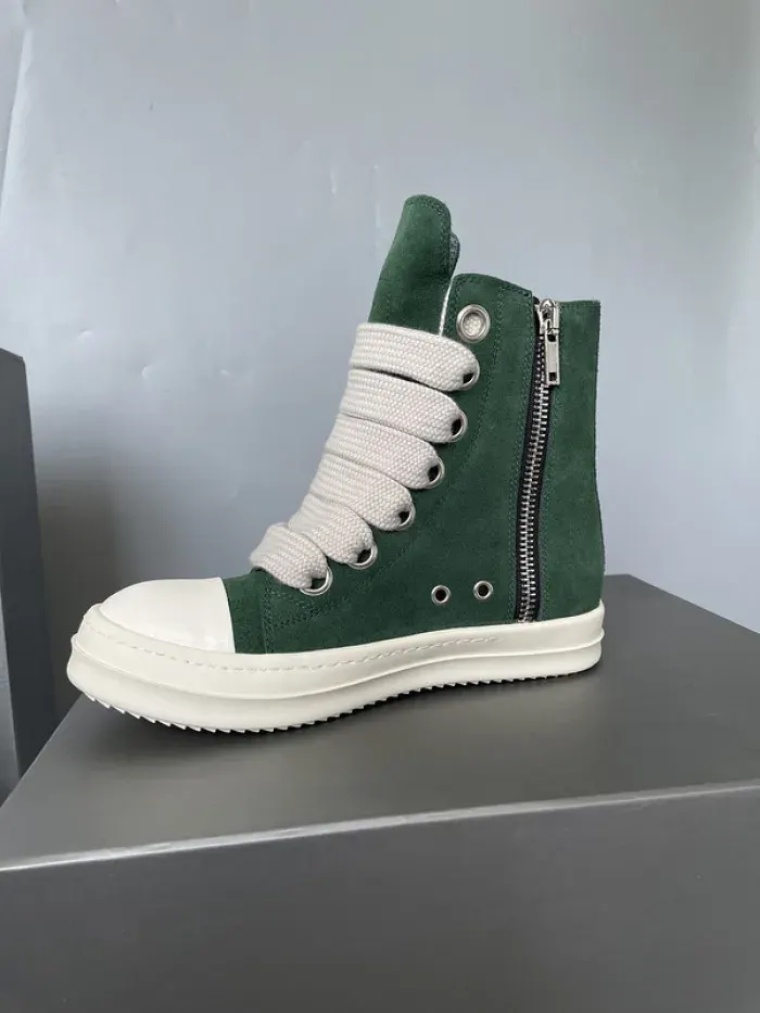 Rick Owens, alternate view