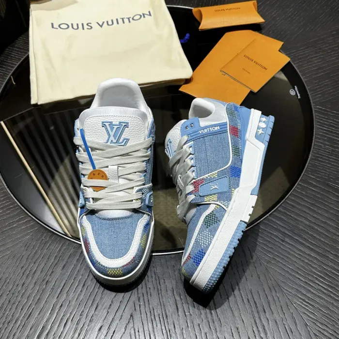 Louis Vuitton Sneaker