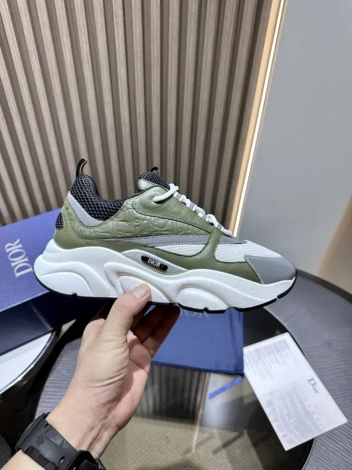Dior Sneaker