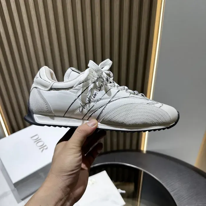 Dior Sneaker