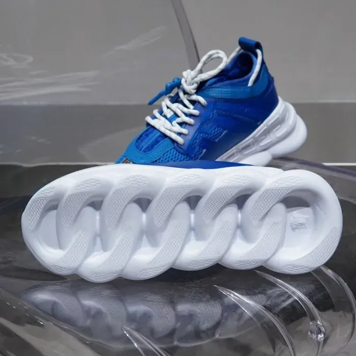 Vse Sneaker, alternate view