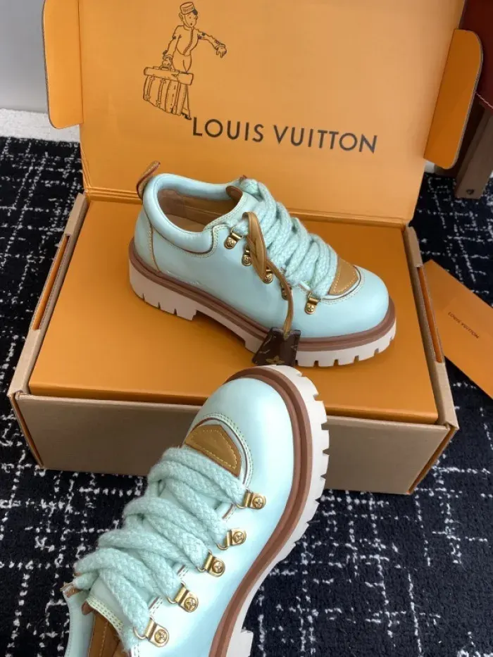 Louis Vuitton Sneaker, alternate view