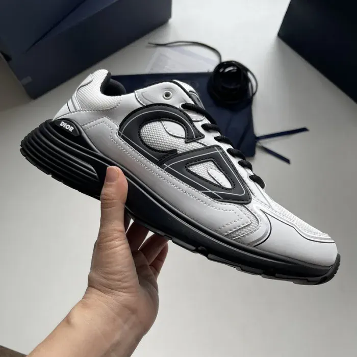 Dior Sneaker, alternate view