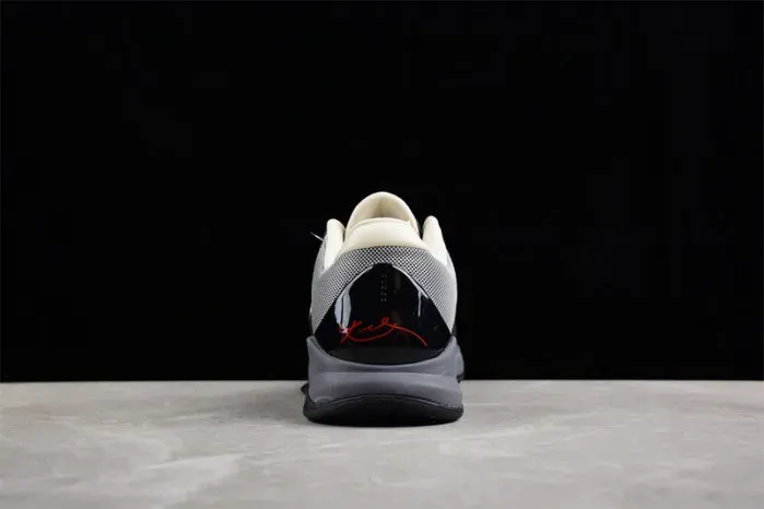 Nike Zoom Kobe 5 'Aston Martin' 386429-004, alternate view