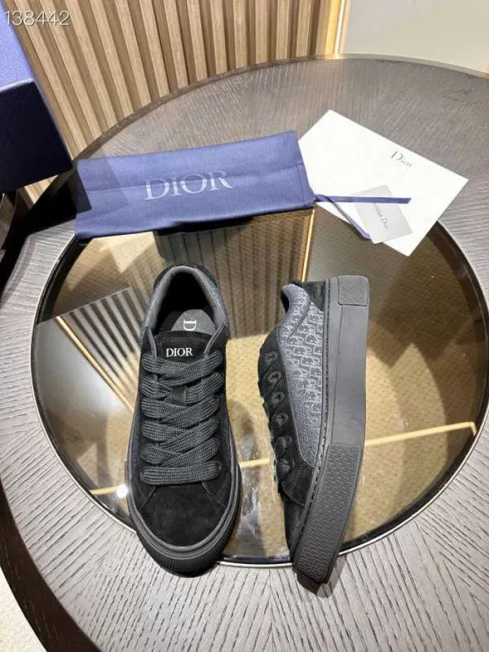 Dior Sneaker