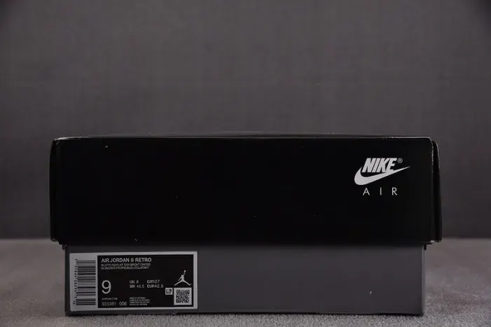Air Jordan 8 Retro Aqua (2025) 305381-006, alternate view