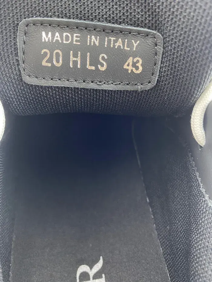 Dior Sneaker, alternate view