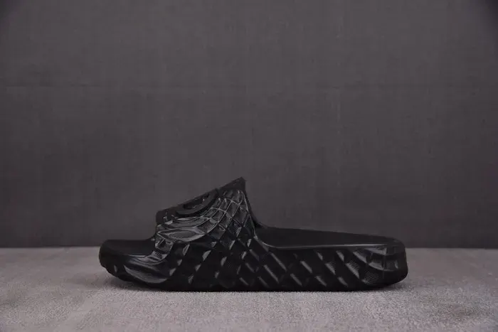Gui Sandal