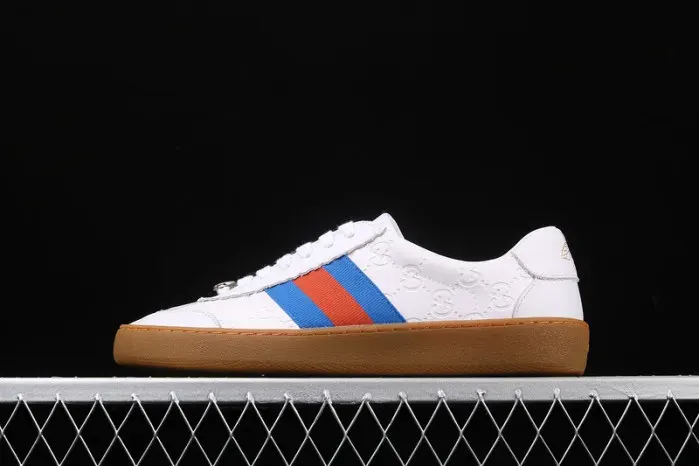 Gui Sneaker