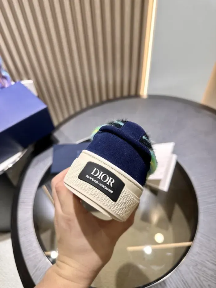 Dior Sneaker, alternate view