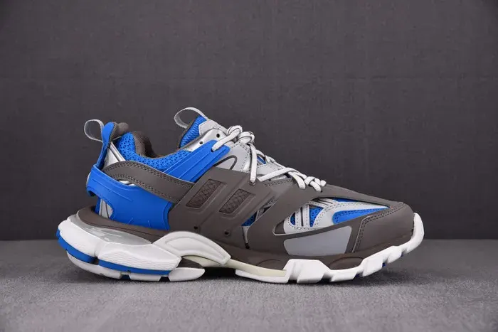 Balenciaga Sneaker, alternate view