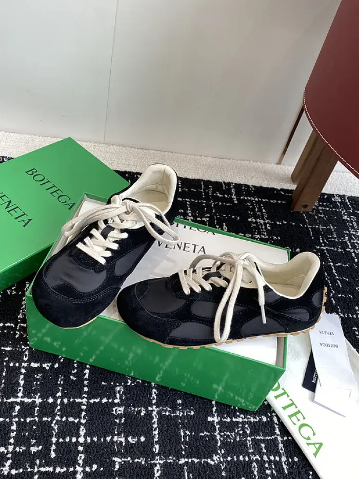 Bv Sneaker