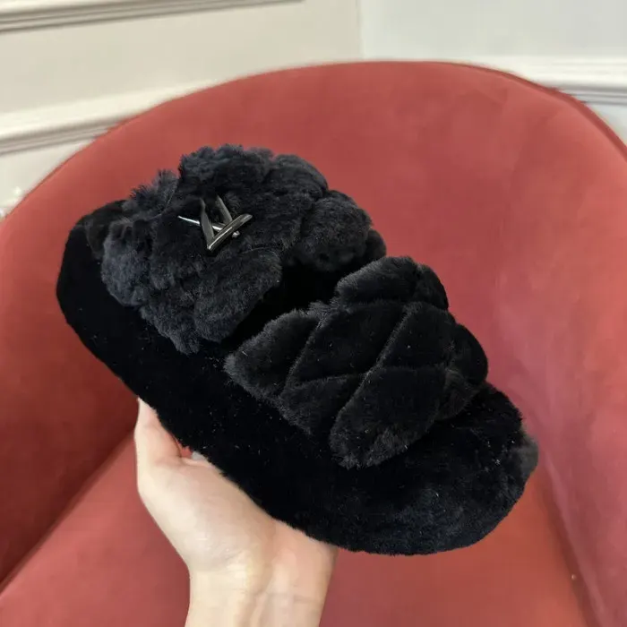 Louis Vuitton Sandal, alternate view