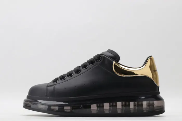 Alexander McQueen Sneaker