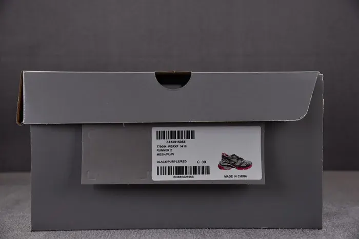 Balenciaga Sneaker, alternate view