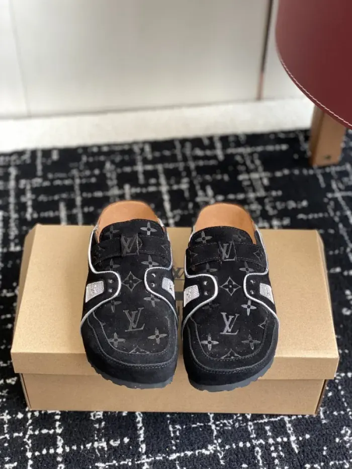 Louis Vuitton Sandal