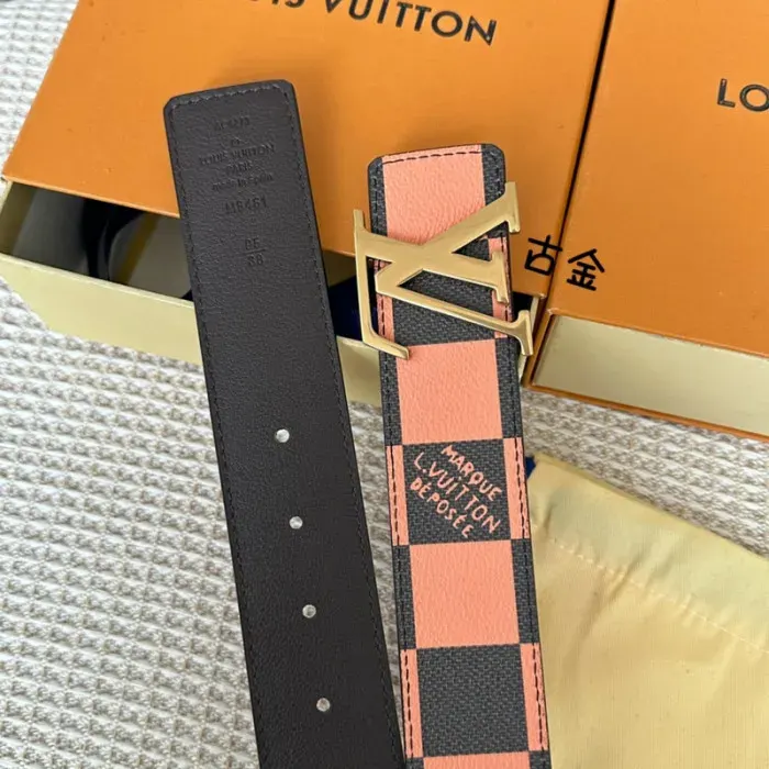 Louis Vuitton Belt Width 4.0Cm, alternate view