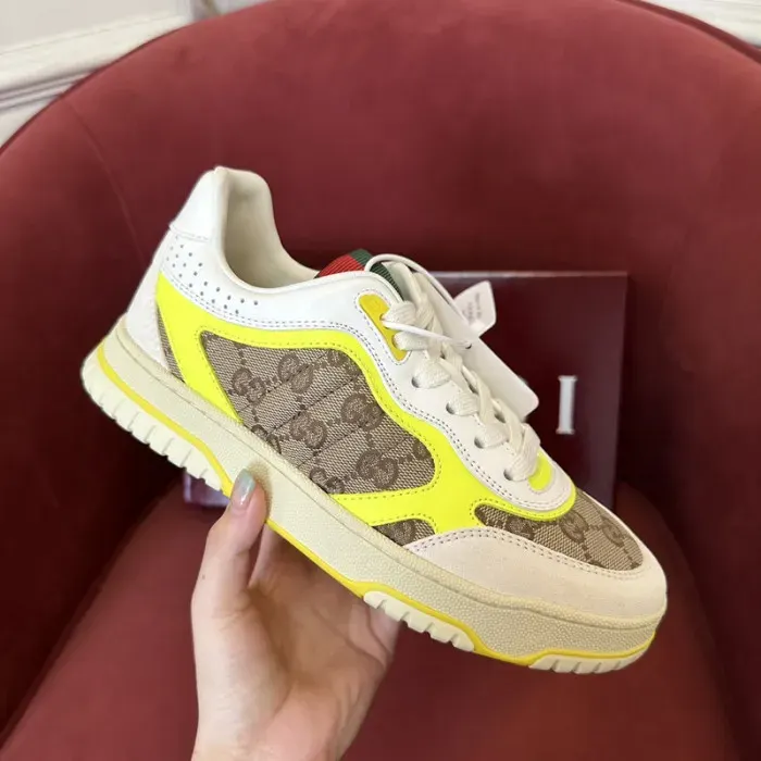 Gui Sneaker, alternate view