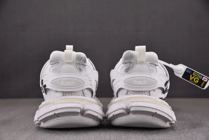 Balenciaga Sneaker, alternate view