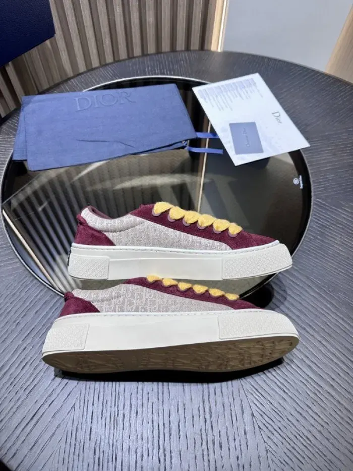 Dior Sneaker, alternate view