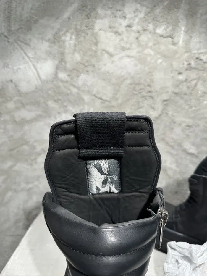 Rick Owens, alternate view