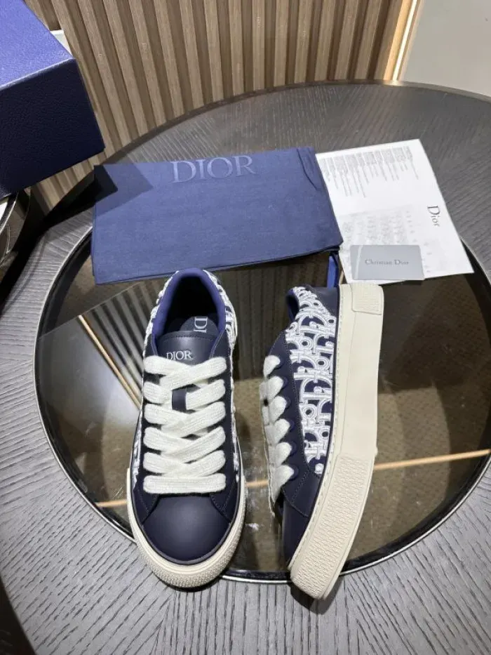 Dior Sneaker