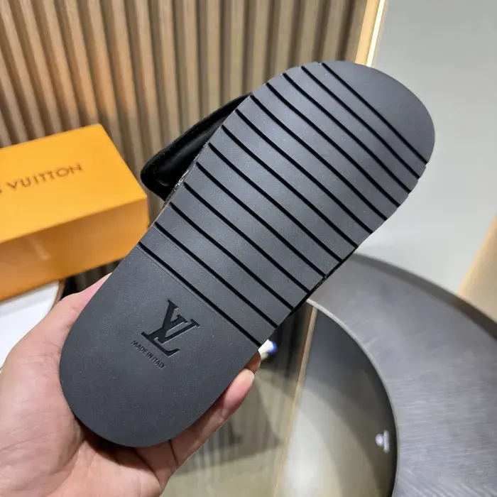 Louis Vuitton Sandal, alternate view