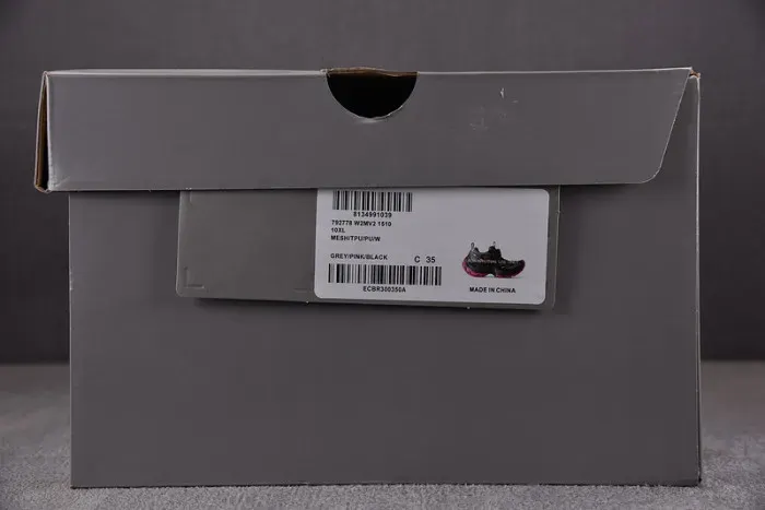 Balenciaga Sneaker, alternate view