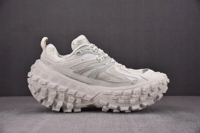 Balenciaga Sneaker, alternate view