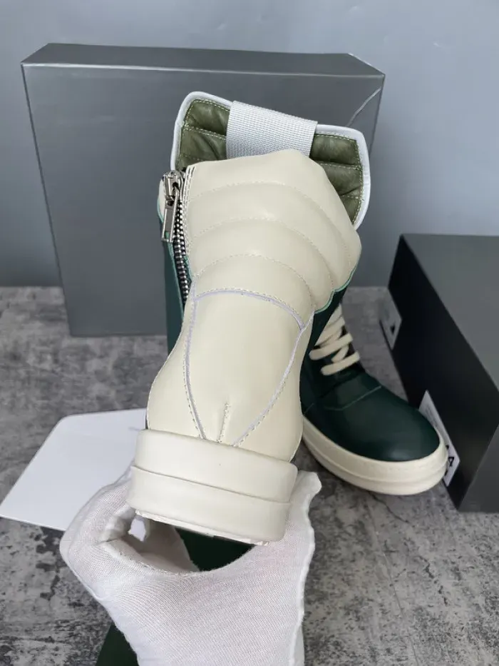 Rick Owens, alternate view