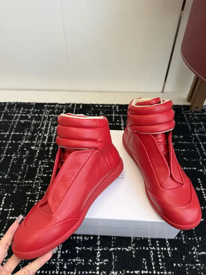Maison Margiela Sneaker, alternate view