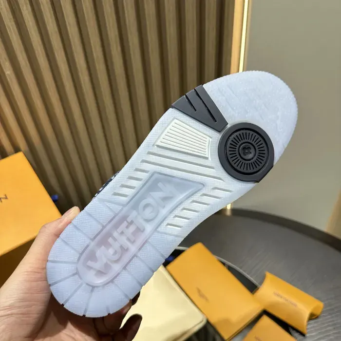 Louis Vuitton Sneaker, alternate view