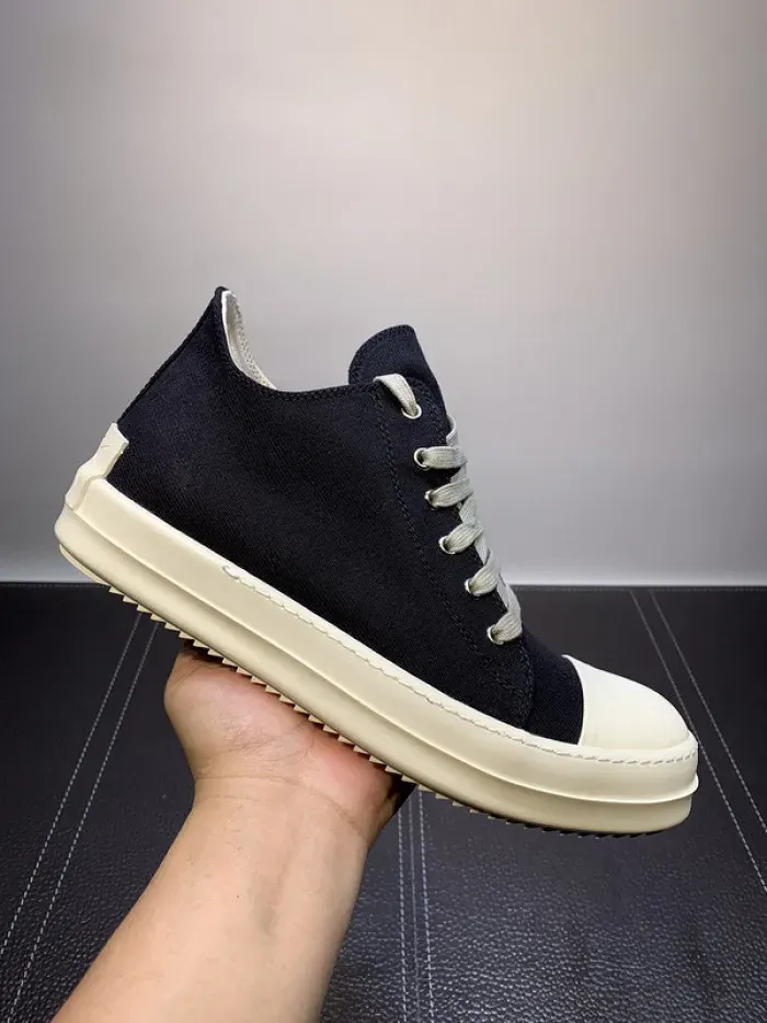 Rick Owens, alternate view